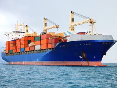 How are freight forwarders different from other types of businesses?