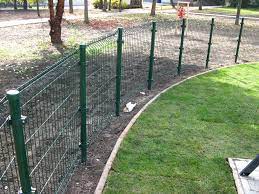 Fence Rails: A Simple Fencing Element